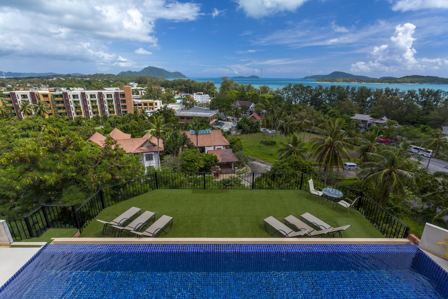Property image - full photo 25