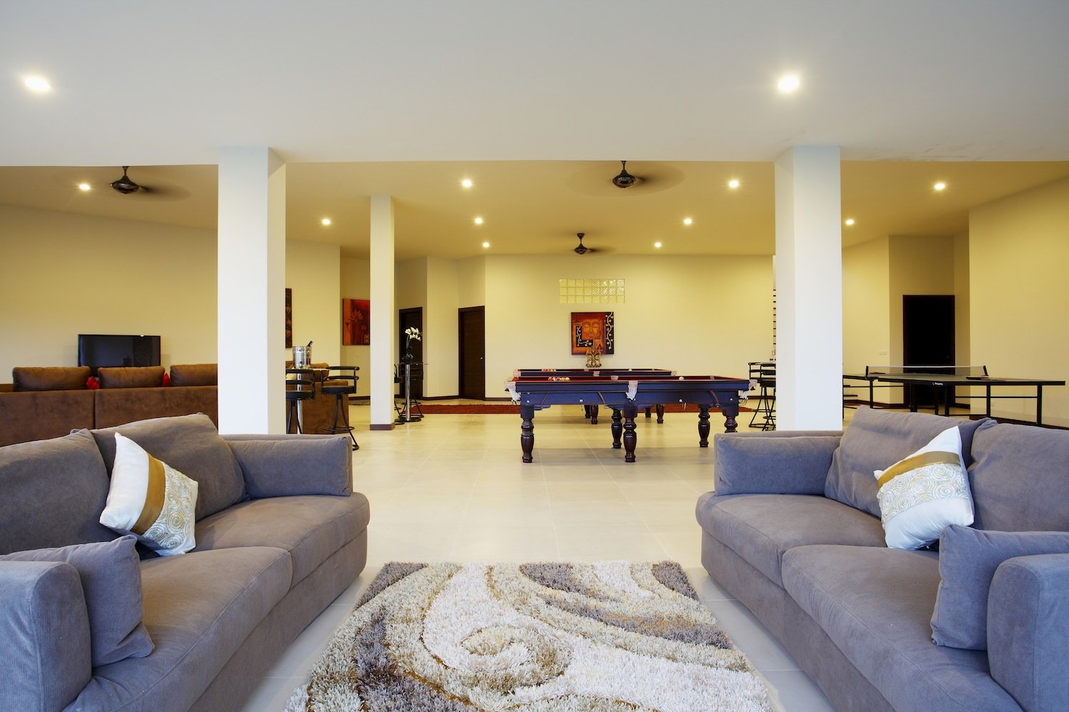 Property image - full photo 32