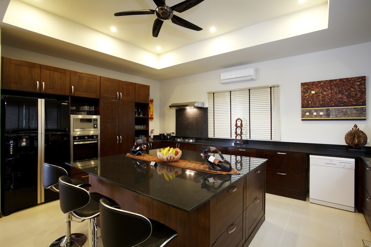 Property image - full photo 36