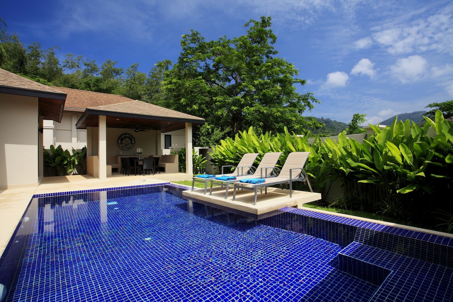 Property image - full photo 17