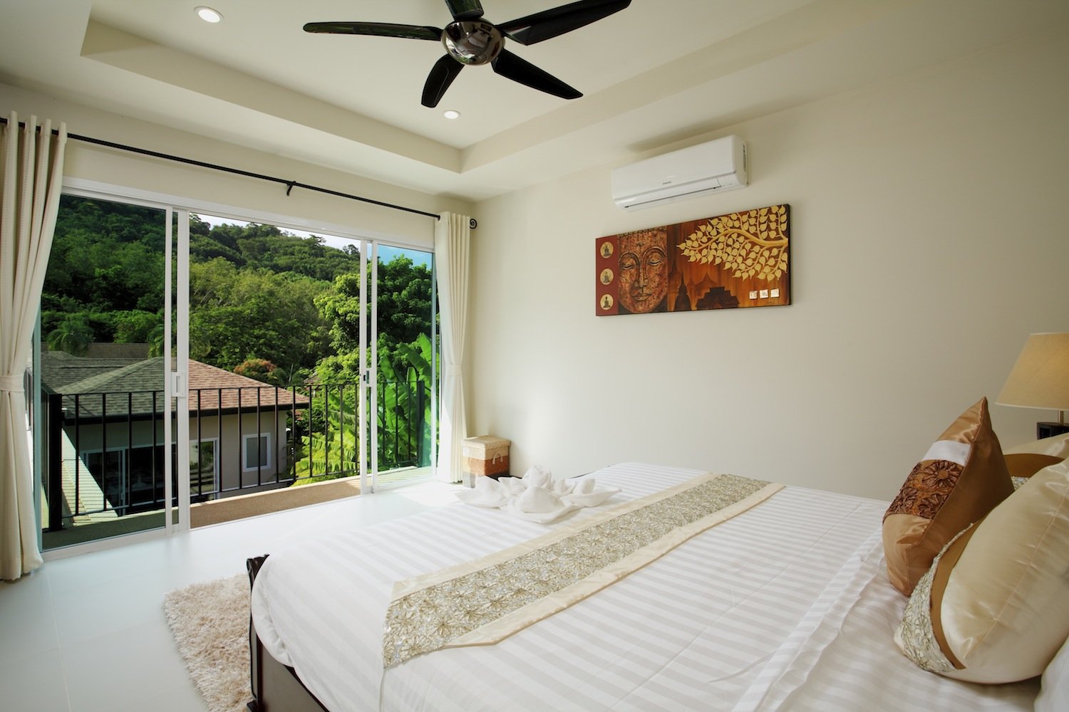 Property image - full photo 23