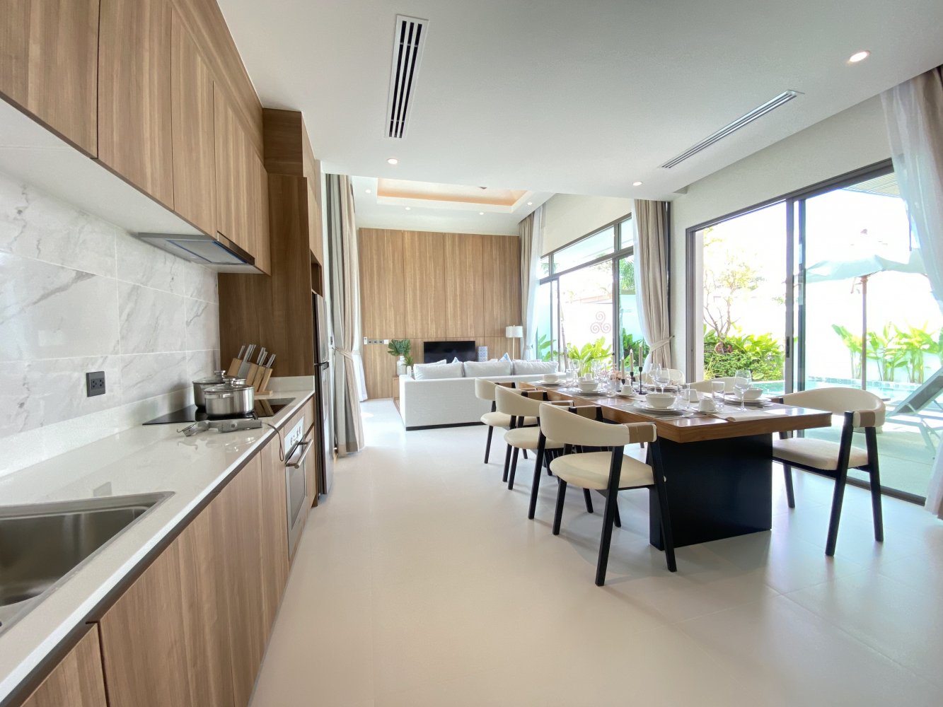 Property image - full photo 22