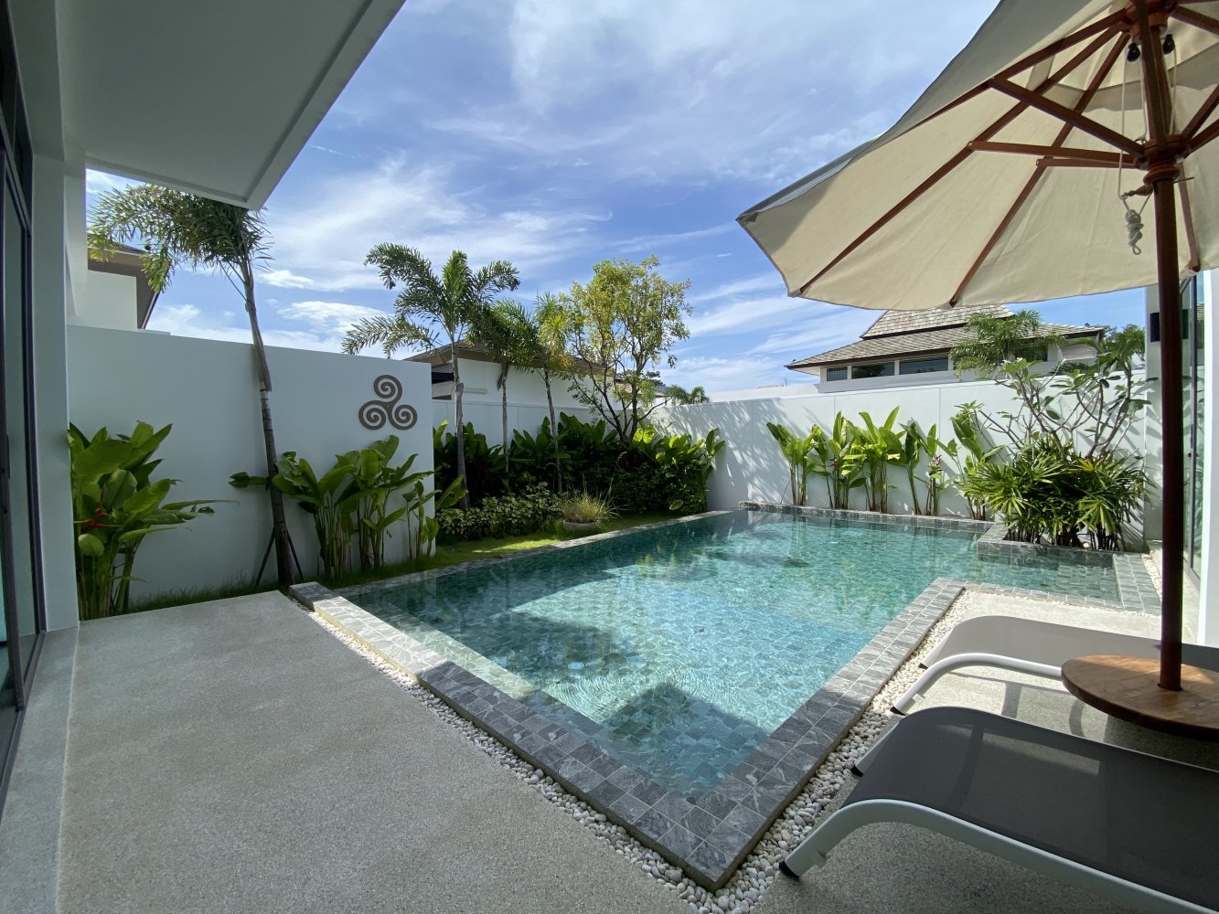 Property image - full photo 25