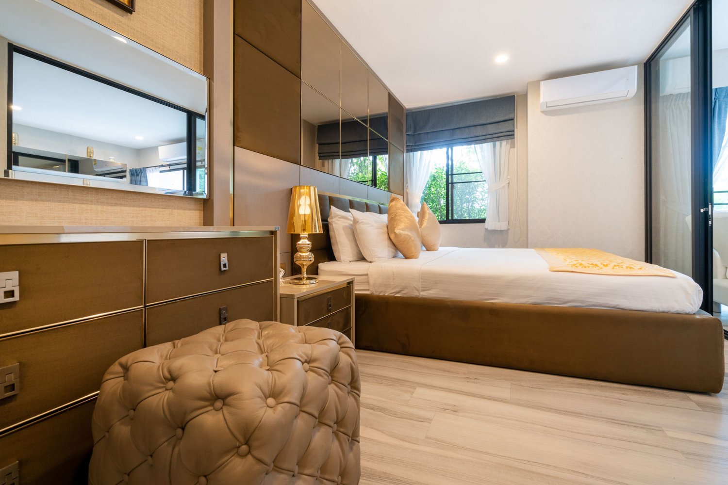 Property image - full photo 18