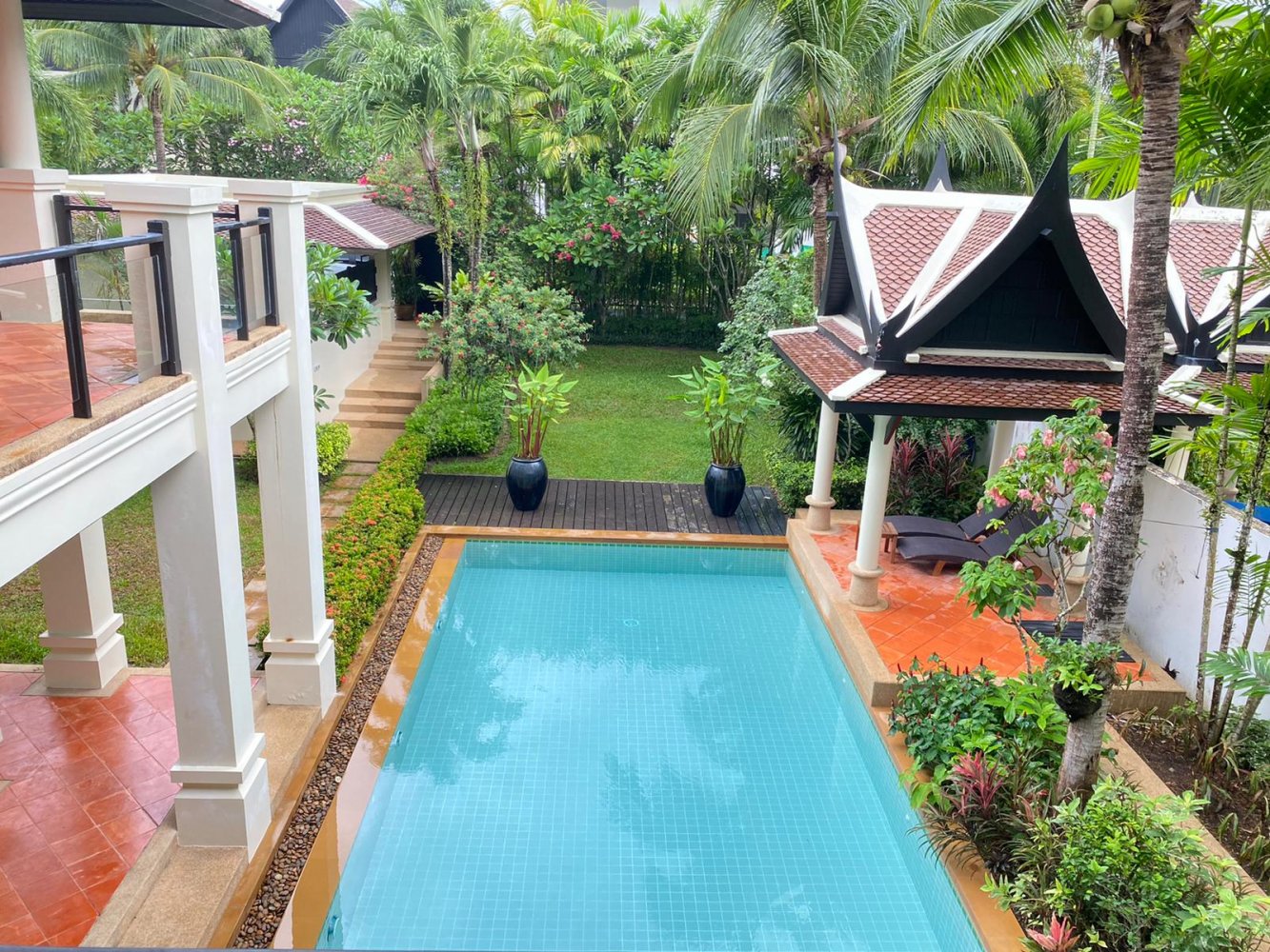 Property image - full photo 4