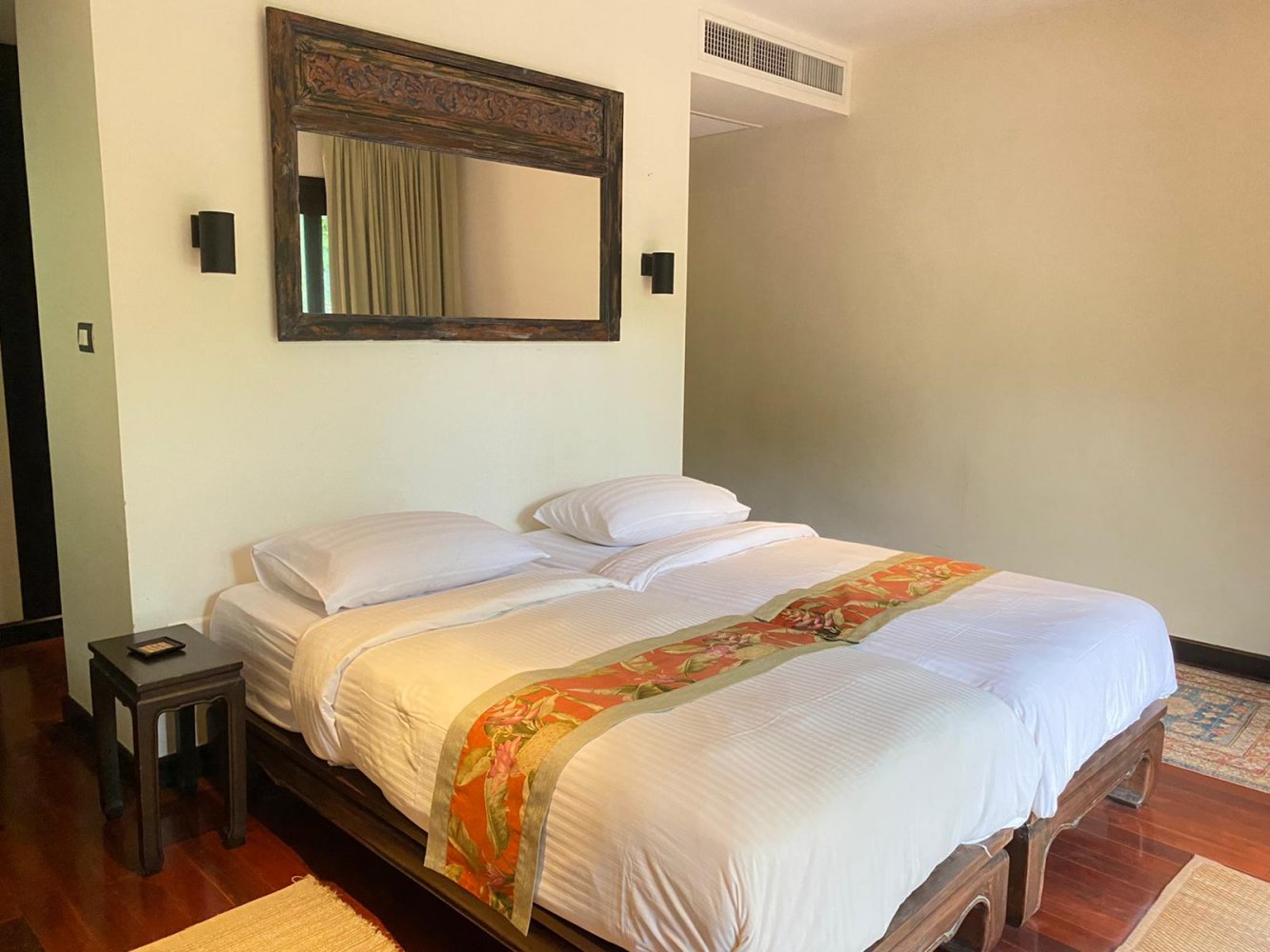 Property image - full photo 10