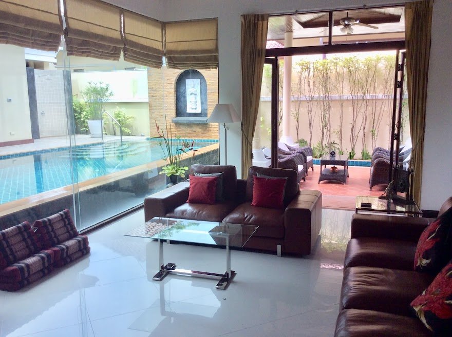 Property image - full photo 17