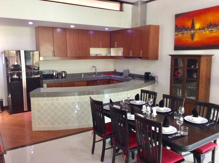 Property image - full photo 10