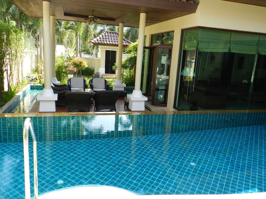 Property image - full photo 6