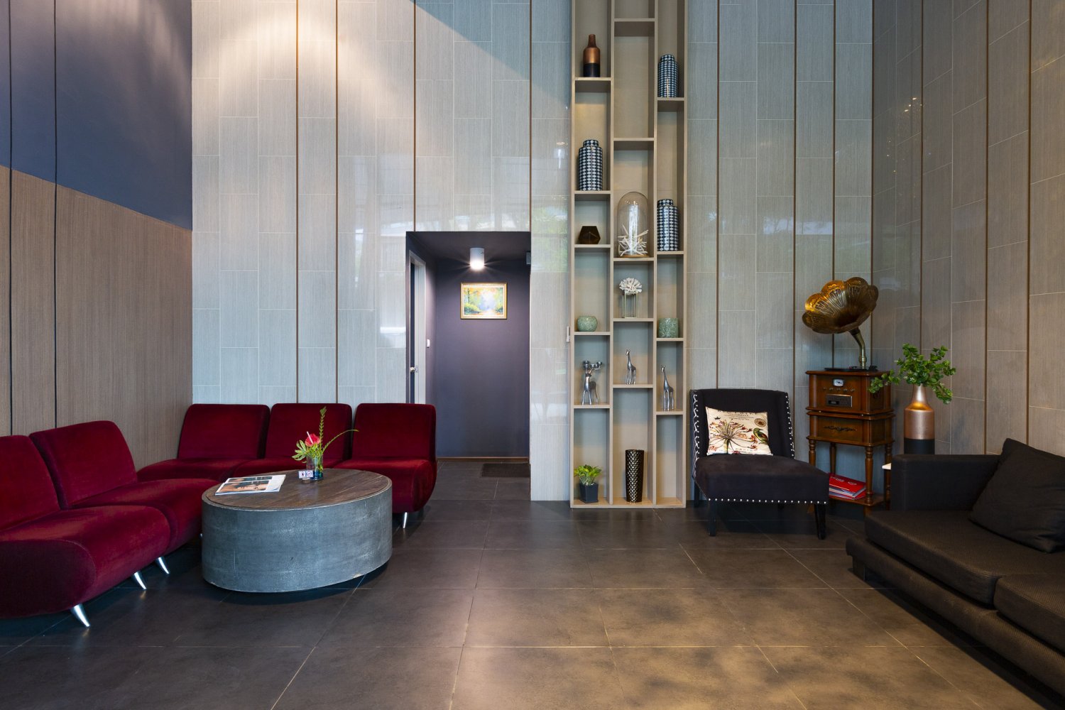 Property image - full photo 9