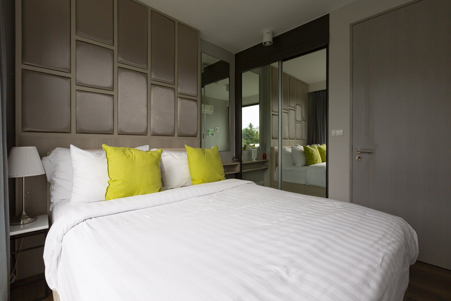 Property image - full photo 31
