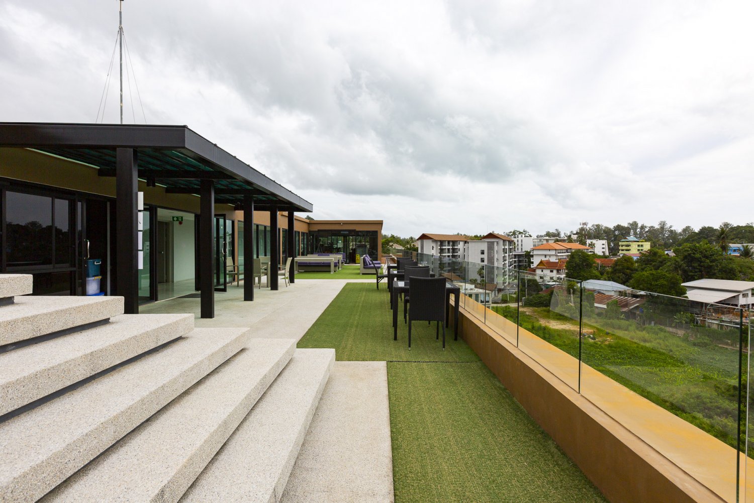 Property image - full photo 16