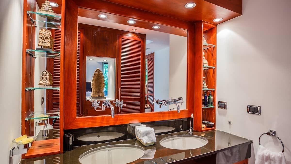 Property image - full photo 19