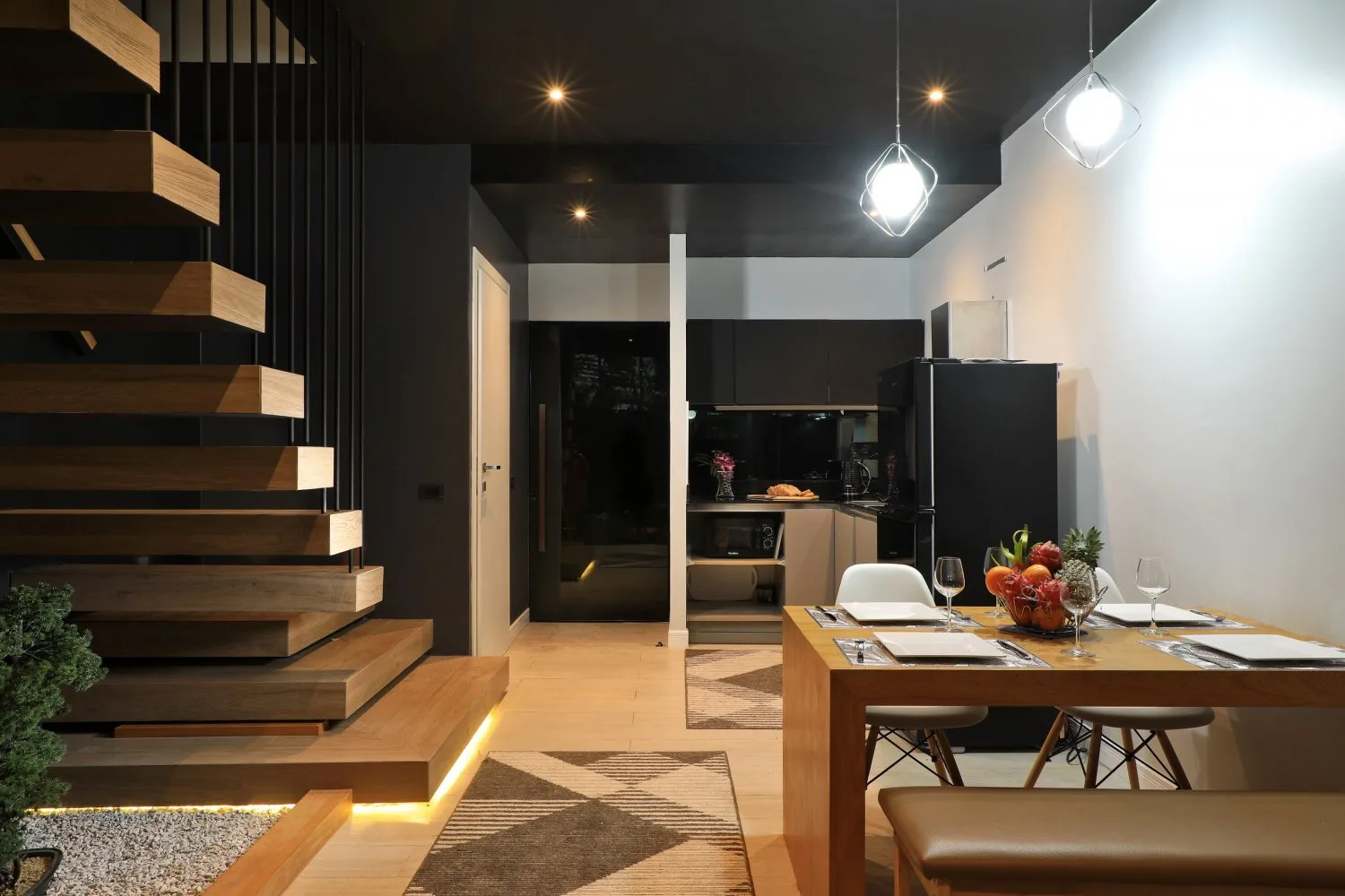 Property image - full photo 9