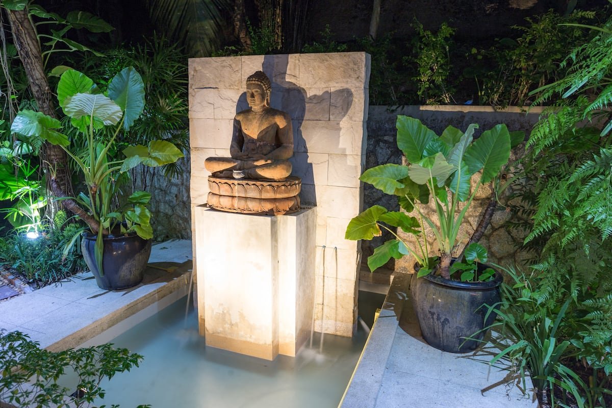 Property image - full photo 11