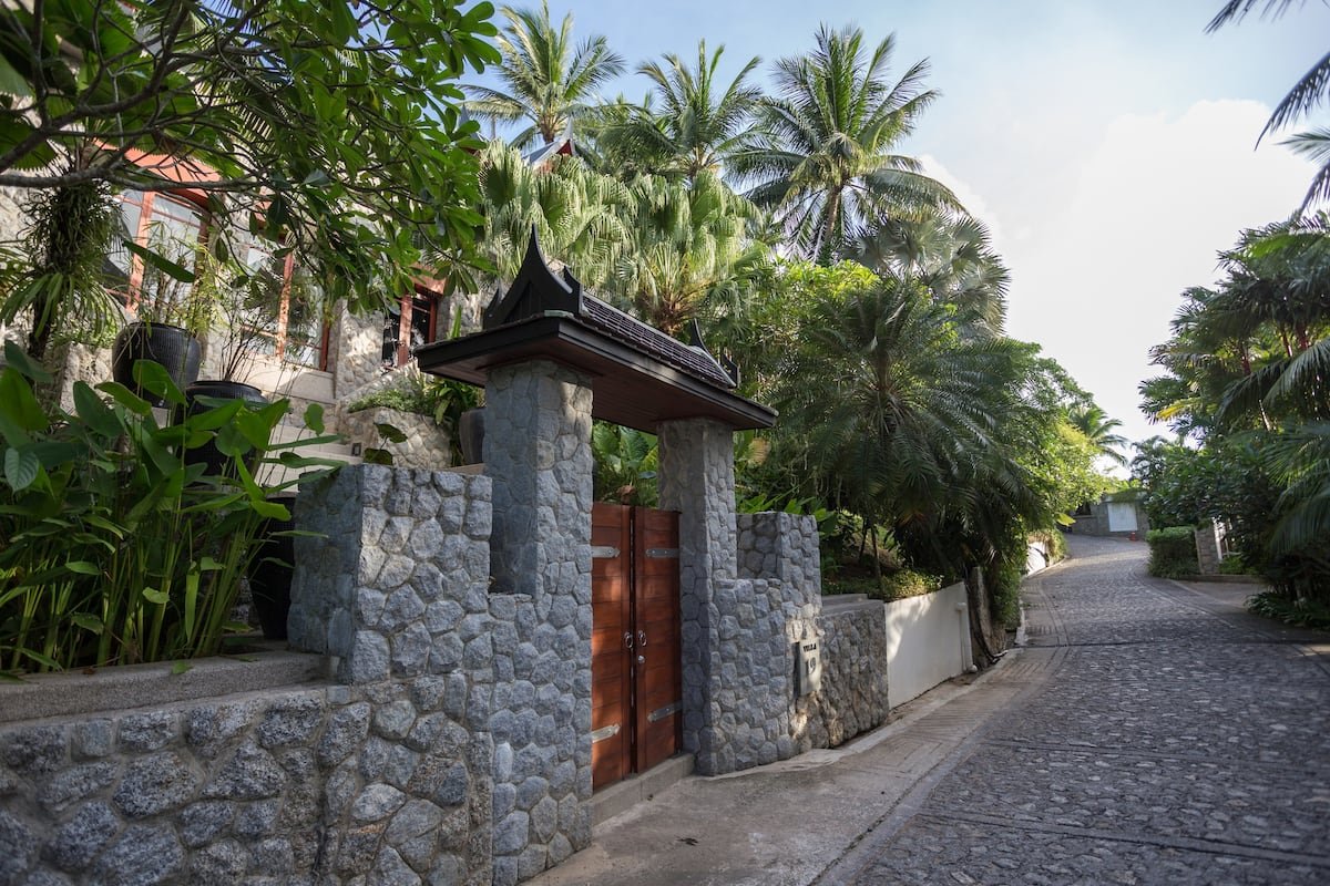 Property image - full photo 14