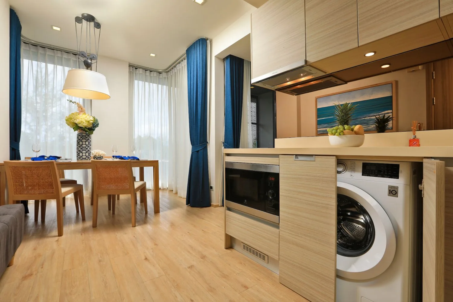 Property image - full photo 16