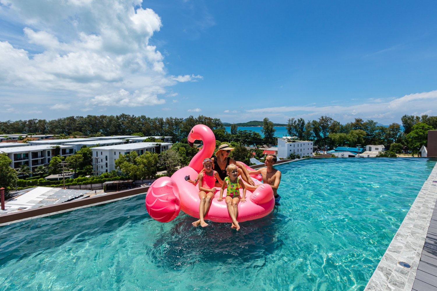 Property image - full photo 8