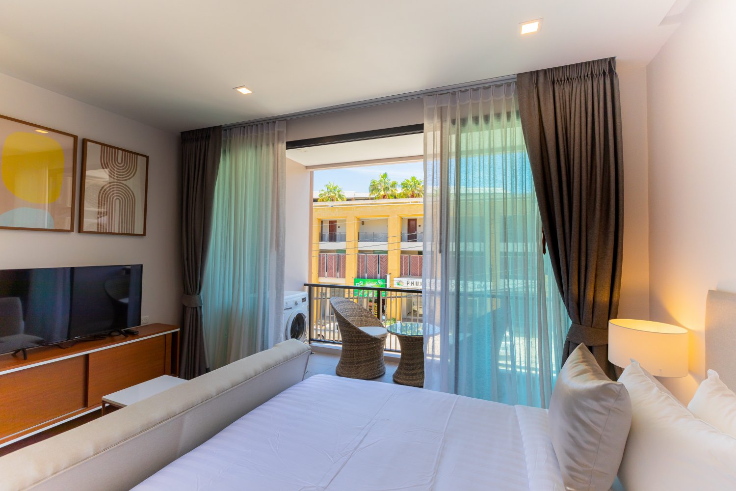 Property image - full photo 34