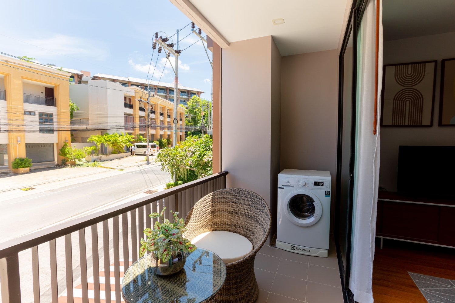 Property image - full photo 35