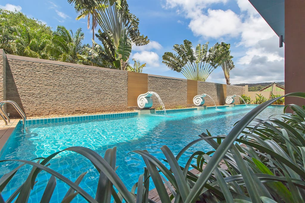 Property image - full photo 16