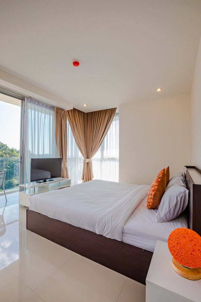 Property image - full photo 38