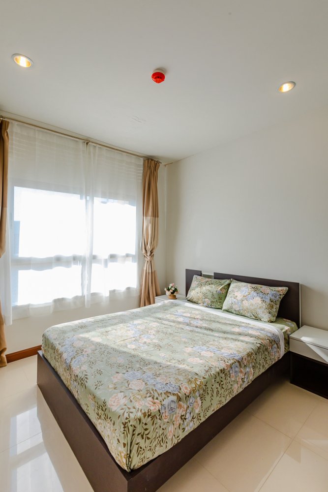 Property image - full photo 43