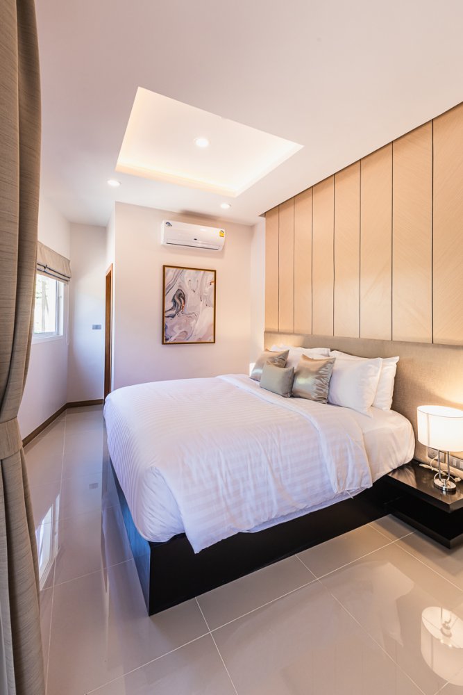 Property image - full photo 19
