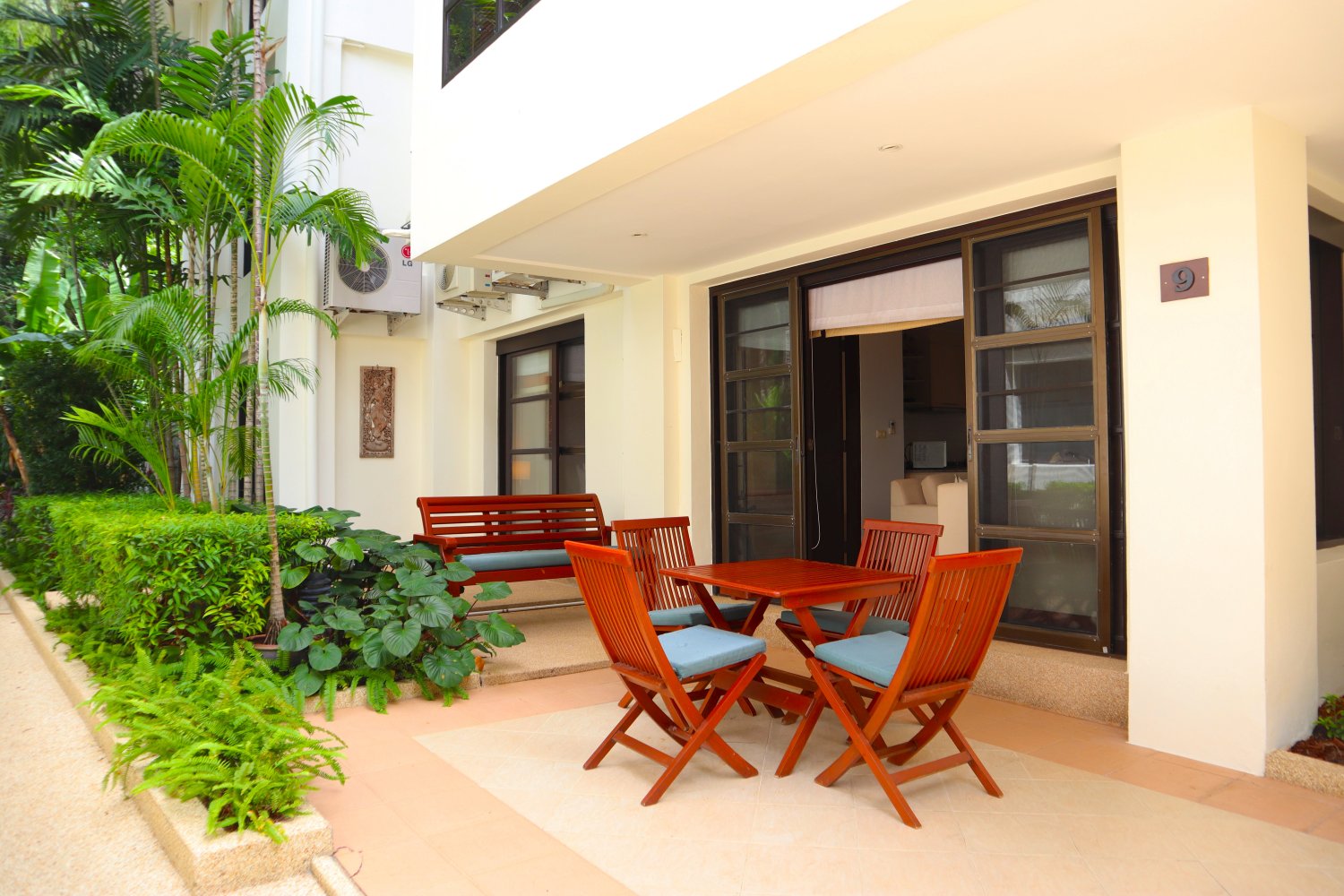 Property image - full photo 8