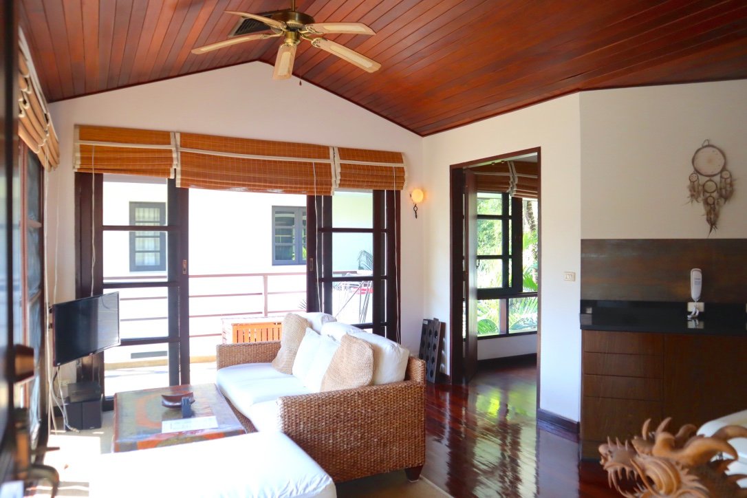 Property image - full photo 12