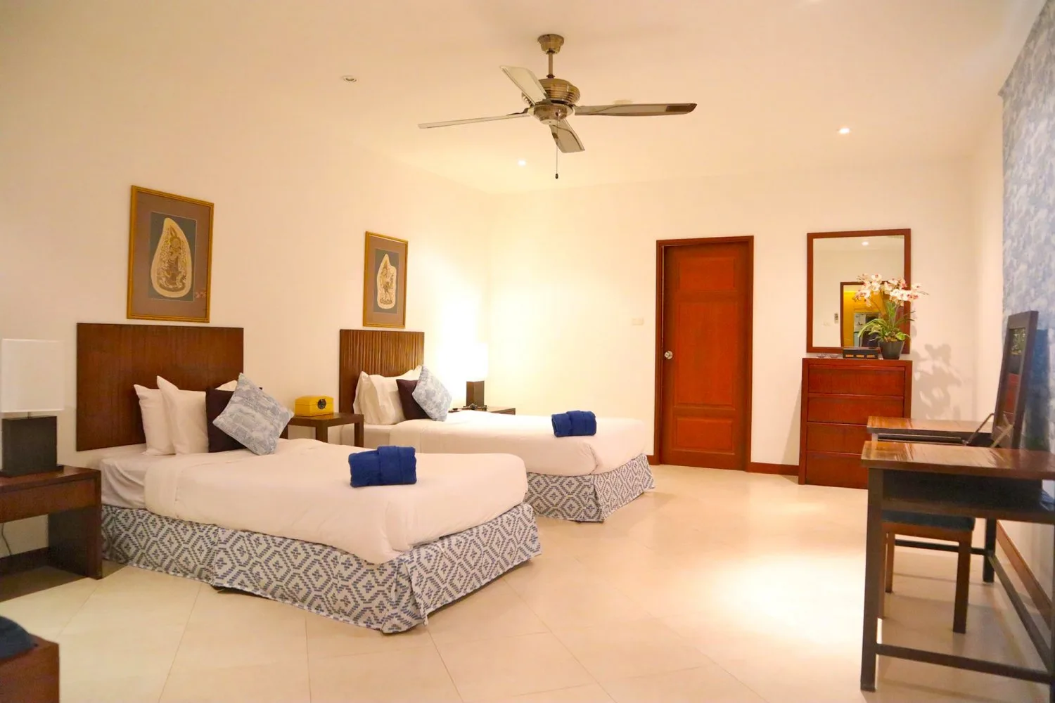 Property image - full photo 6