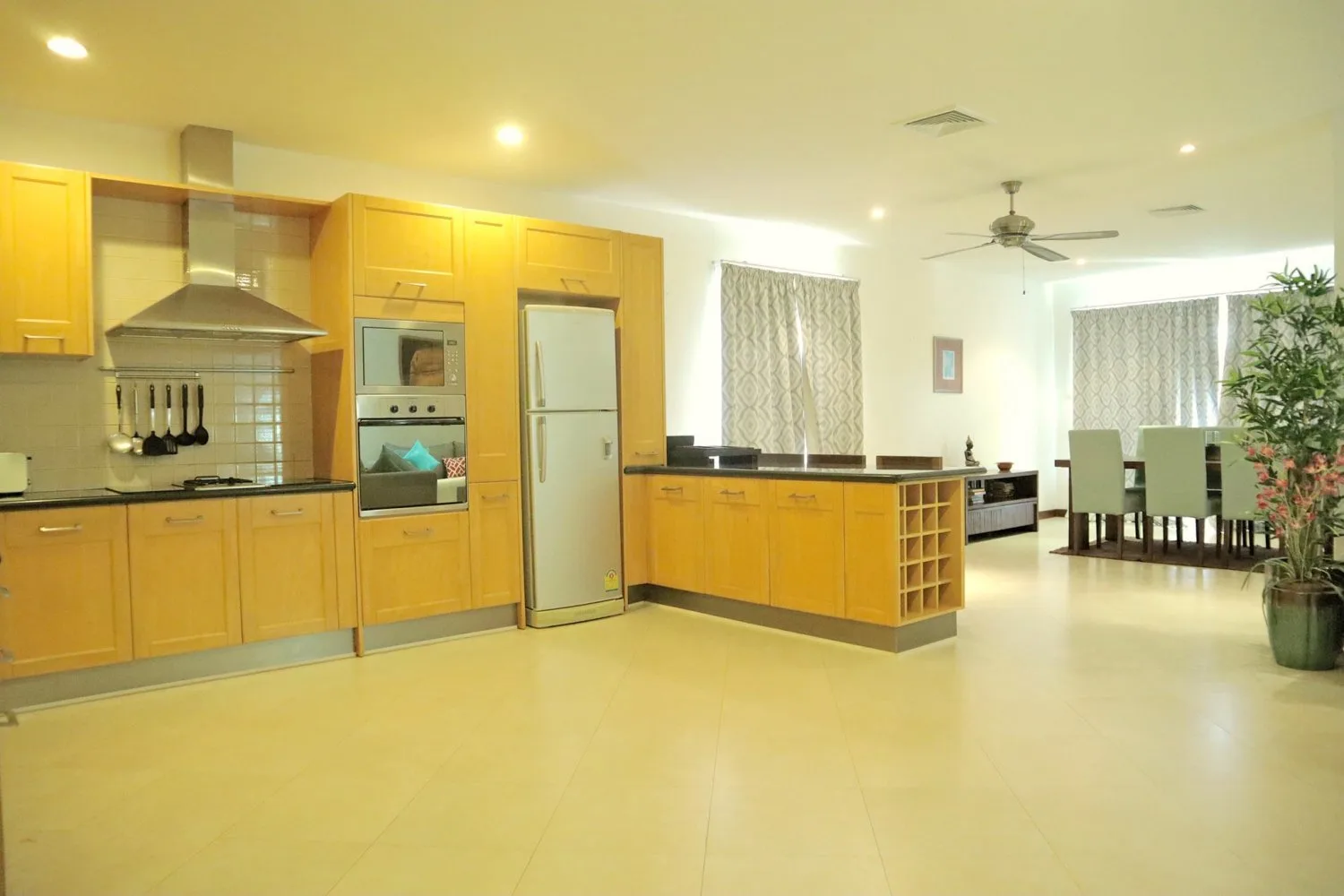 Property image - full photo 7