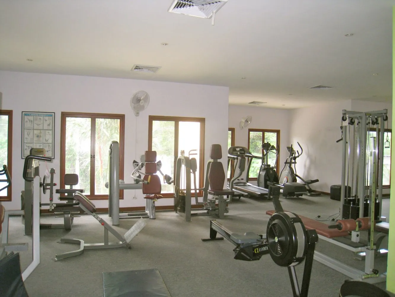 Property image - full photo 10