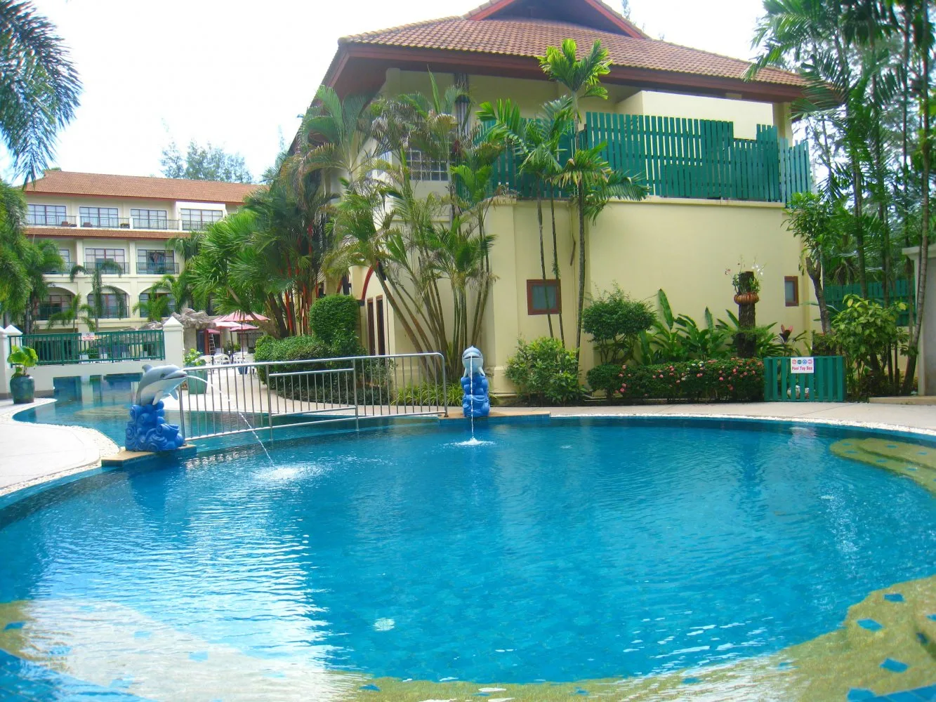 Property image - full photo 1