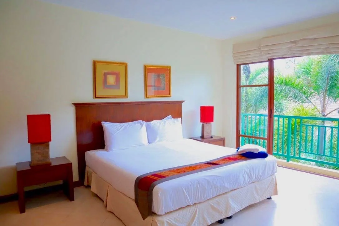 Property image - full photo 6