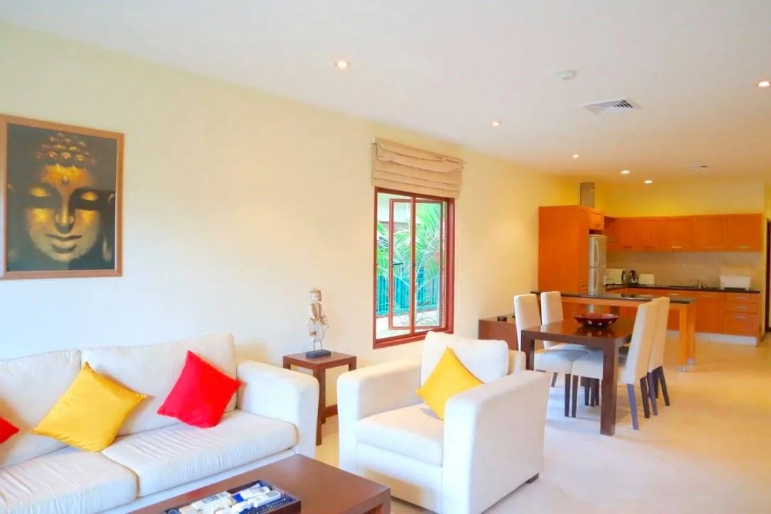 Property image - full photo 5