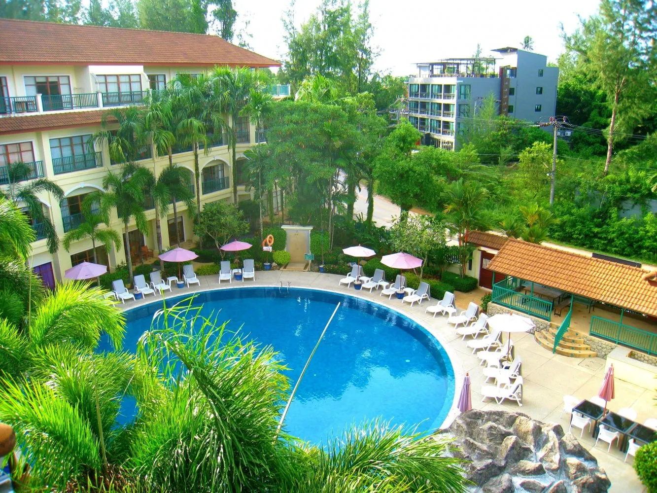 Property image - full photo 3