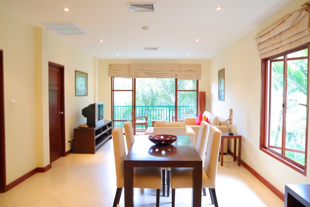 Property image - full photo 12