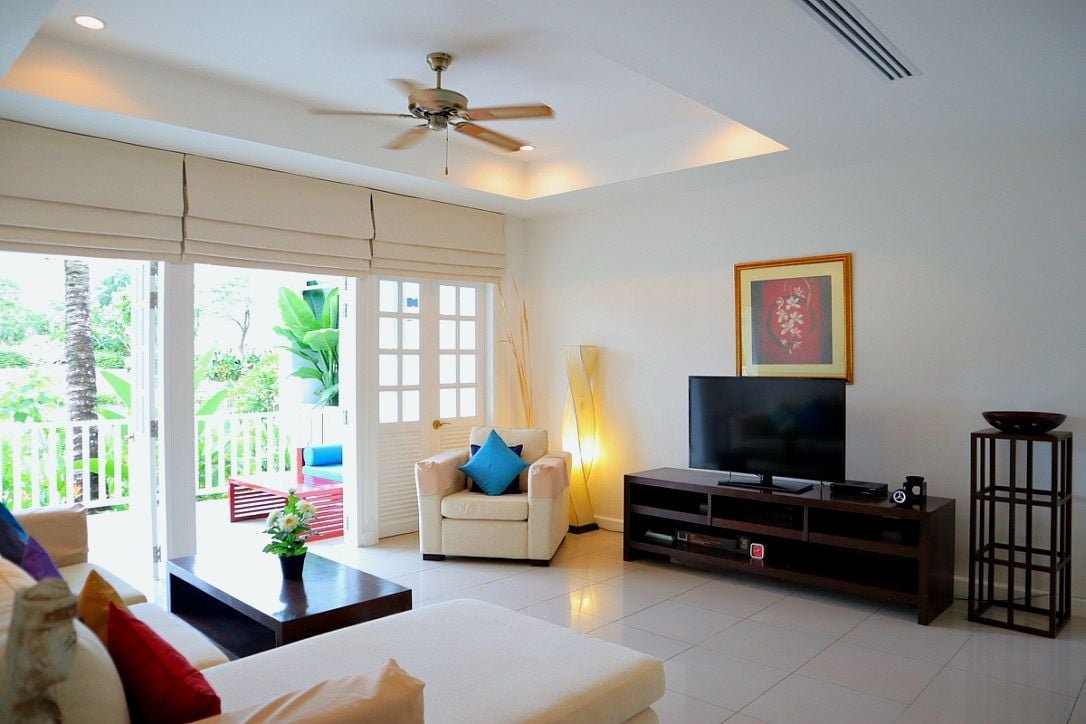 Property image - full photo 13