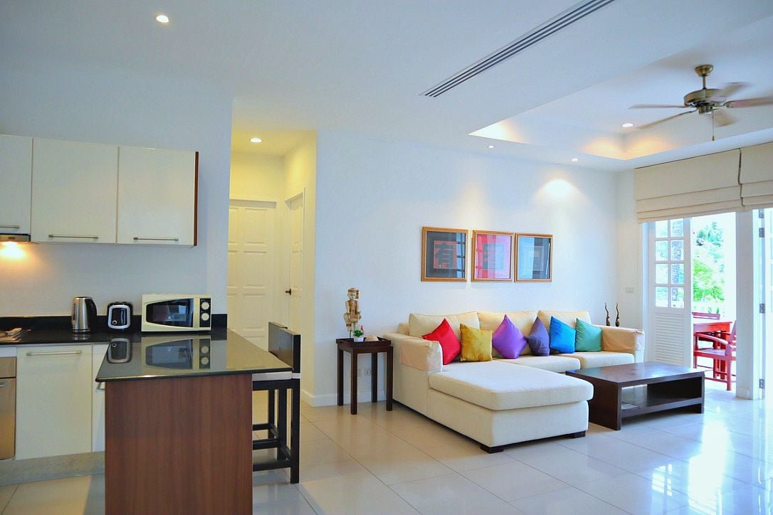 Property image - full photo 15
