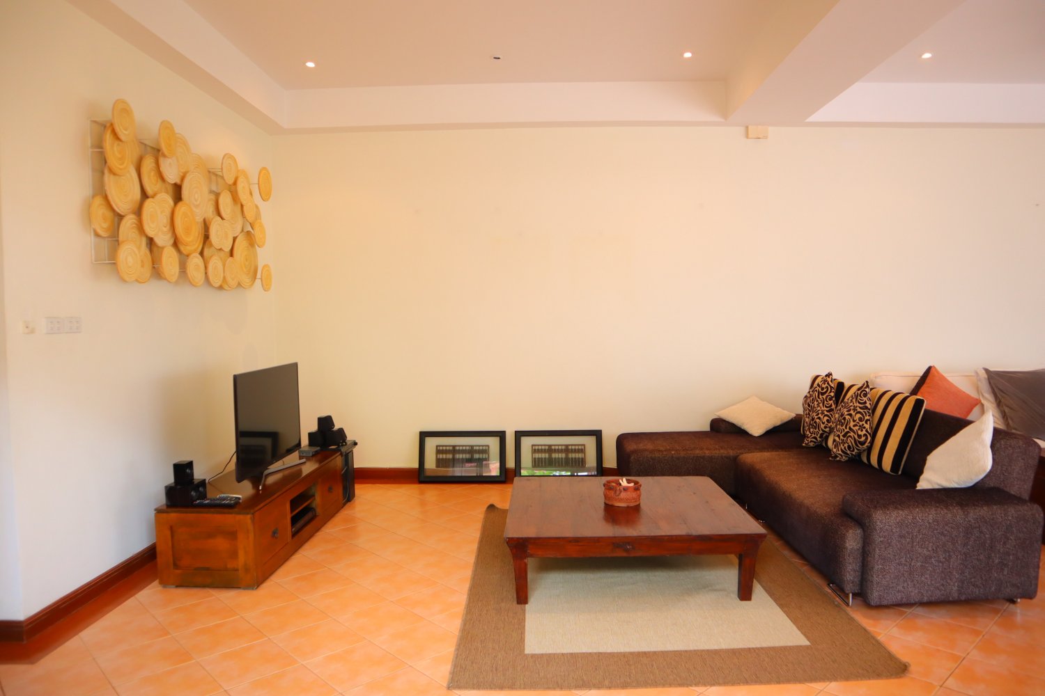 Property image - full photo 26