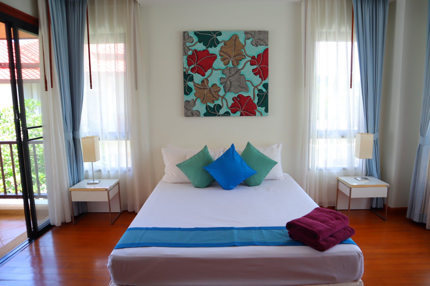 Property image - full photo 17