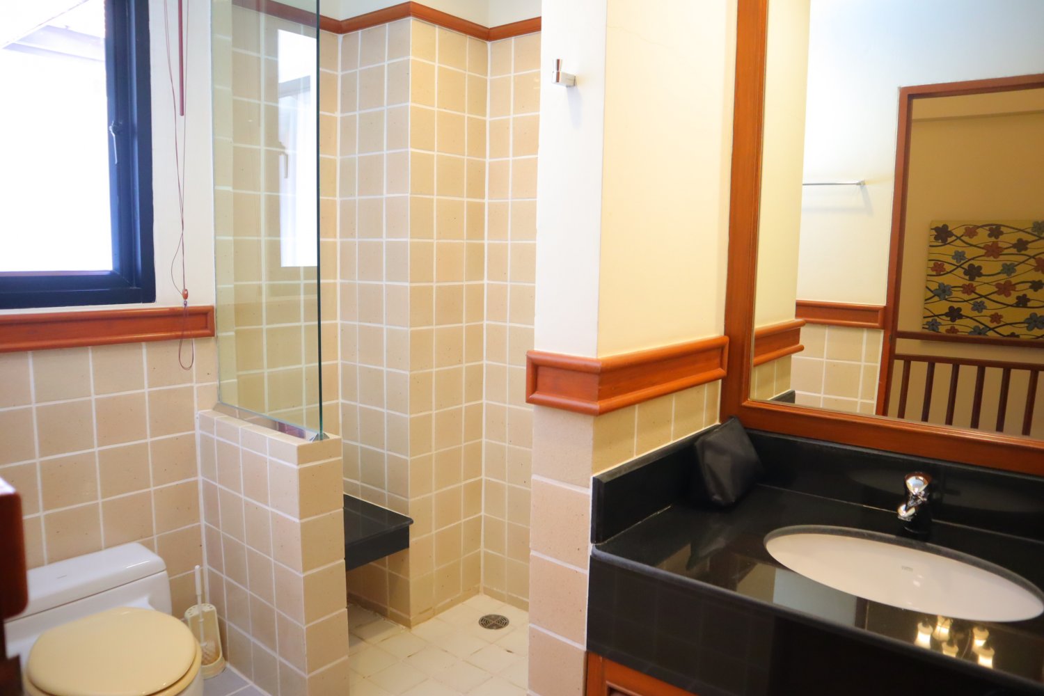 Property image - full photo 5