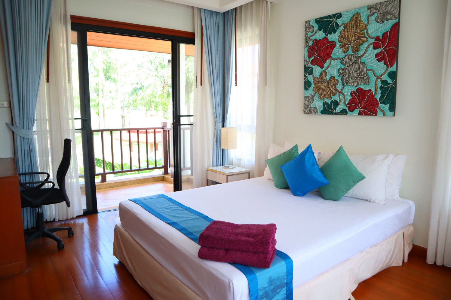 Property image - full photo 22