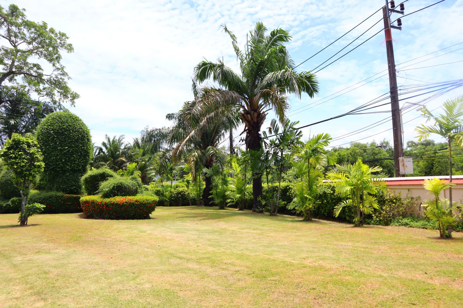 Property image - full photo 27