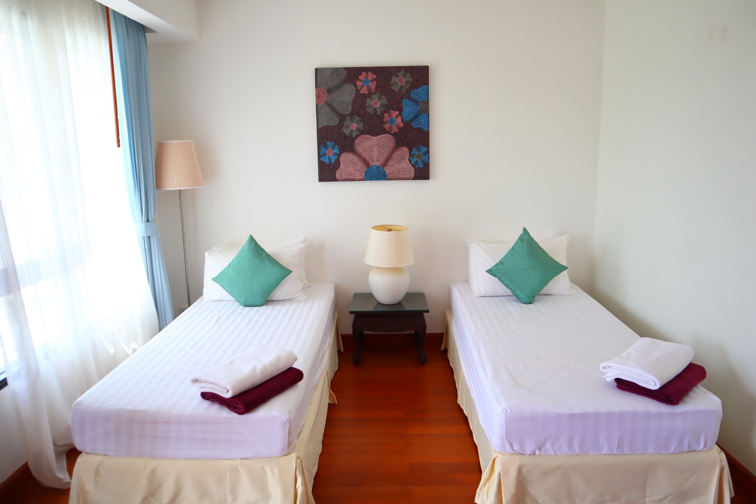 Property image - full photo 28
