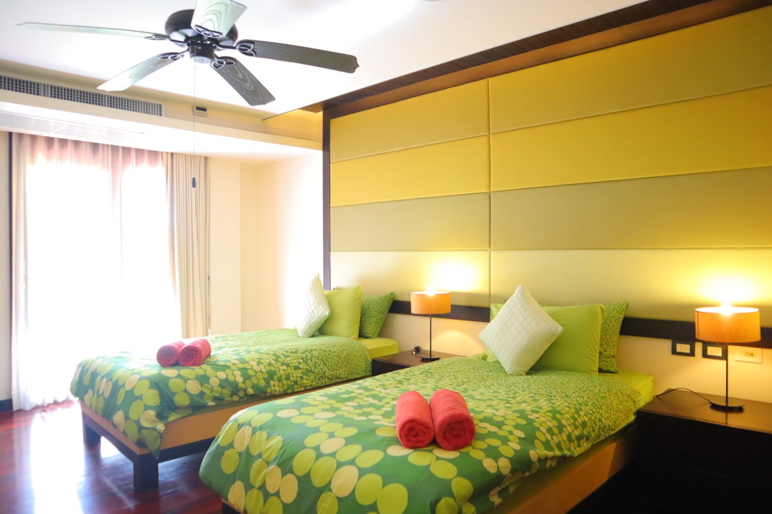 Property image - full photo 18