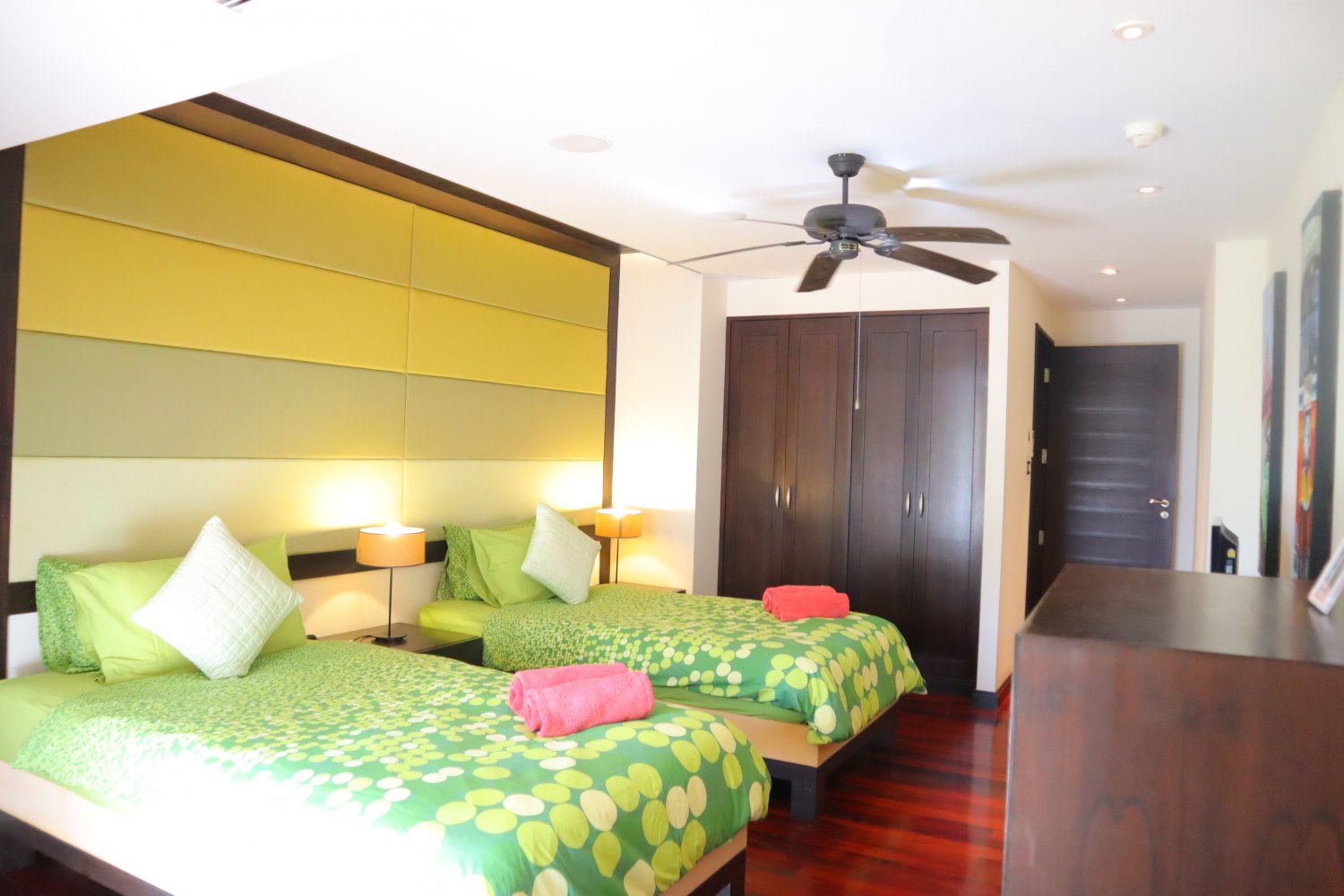 Property image - full photo 17