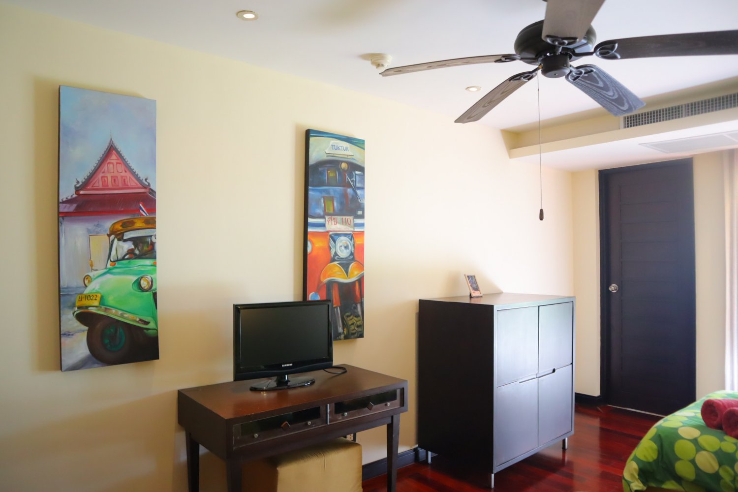 Property image - full photo 9