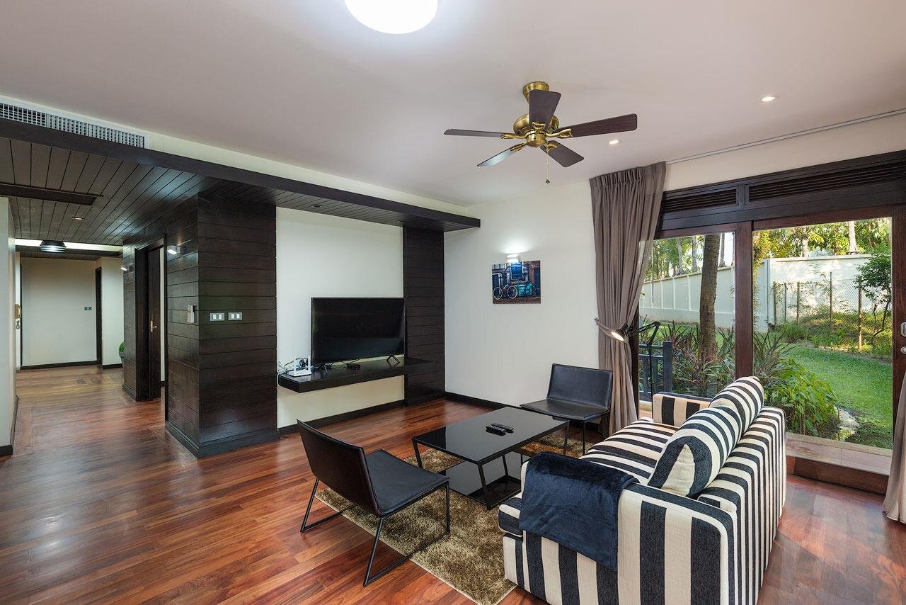 Property image - full photo 1